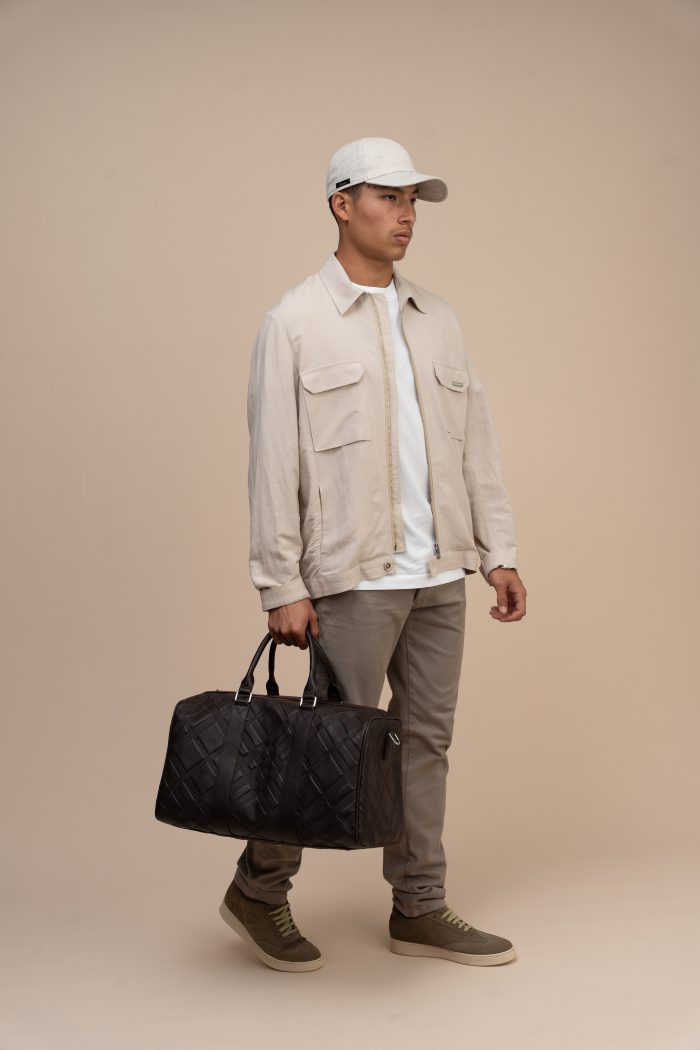 Elegant Calf Leather Travel Bag - Image 3